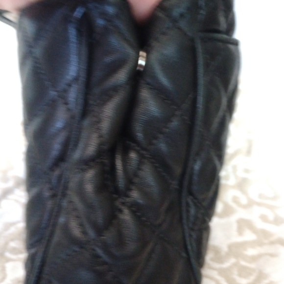 Michael Kors Black Leather Quilted Satchel Very Rare Iconic Bag - Picture 7 of 10